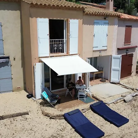 Triplex Les Pieds Dans L'eau Cap Camarat *