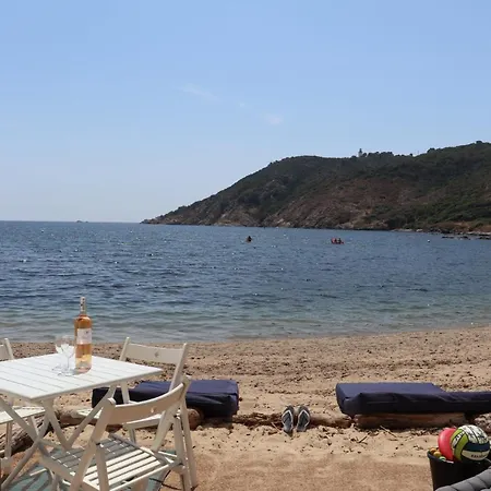 Triplex Les Pieds Dans L'eau Cap Camarat *